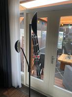 Staande lamp, Huis en Inrichting, Lampen | Vloerlampen, Ophalen of Verzenden, Zo goed als nieuw, Metaal, 150 tot 200 cm