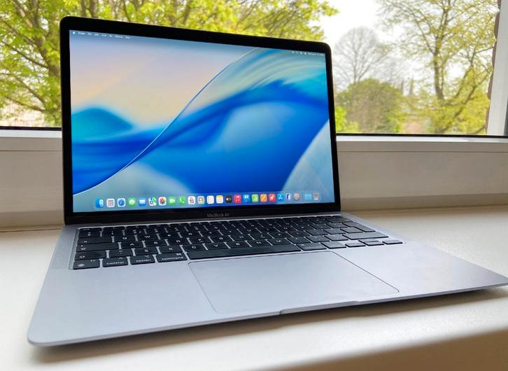 4 x MacBook Air 2022 13,3 Inch | M1 | Office | Als nieuw, Computers en Software, Apple Macbooks, Zo goed als nieuw, MacBook Air