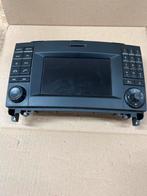 Mercedes RY2550 Sprinter Vito Radio Defect Onderdelen, Auto diversen, Autoradio's, Ophalen of Verzenden, Gebruikt