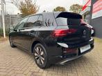 Volkswagen Golf 1.5 eTSI, Auto's, Volkswagen, Adaptive Cruise Control, Zwart, Leder en Stof, Zwart