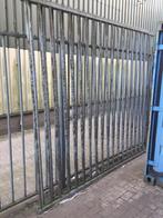 2 stalen hekken, Tuin en Terras, Ophalen, Gebruikt, IJzer, Spijlenhekwerk