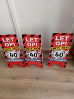Vlag en 3 klapbord en 40 jaar getrouwd, Hobby en Vrije tijd, Feestartikelen, Ophalen, Zo goed als nieuw