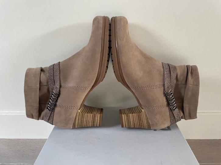 Enkellaarzen van Gabor 7 (40 1/2) NIEUW!!, Kleding | Dames, Schoenen, Nieuw, Lage of Enkellaarzen, Beige, Ophalen of Verzenden