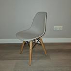 EAMES kinderstoel junior DWS grijs, Kinderen en Baby's, Kinderkamer | Tafels en Stoelen, Ophalen of Verzenden, Nieuw, Stoel(en)