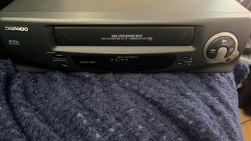 Video recorder met defect beschikbaar voor biedingen
