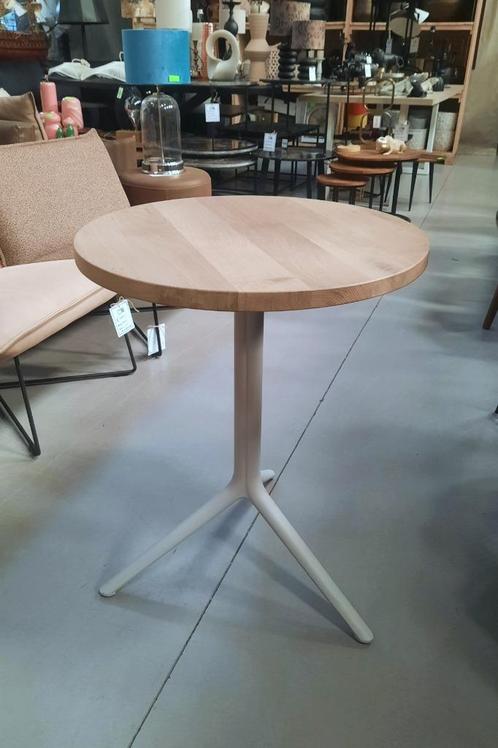 Hippe kleine ronde tafel Elliot Pedrali staal & hout Ø60 cm., Huis en Inrichting, Stoelen, Zo goed als nieuw, Hout, Metaal, Ophalen