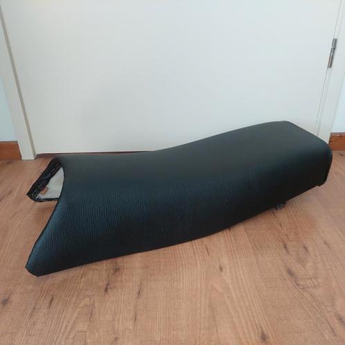 Honda mt zadel buddyseat opnieuw bekleed, Motoren, Tuning en Styling, Ophalen of Verzenden
