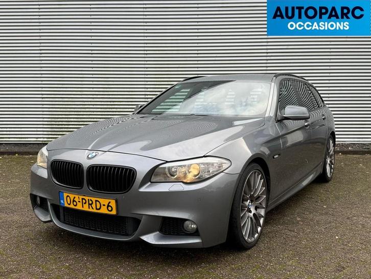 BMW 5-serie Touring 528i Executive , M-PAKKET, HEAD UP, CRUI, Auto's, BMW, Bedrijf, Te koop, 5-Serie, ABS, Airbags, Airconditioning