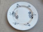 Grote Franse Sarreguimines schaal wit blauw, Antiek en Kunst, Antiek | Servies los, Ophalen of Verzenden