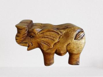 Puzzle Box Elephant, wooden magic jewelry box. Handcarved beschikbaar voor biedingen