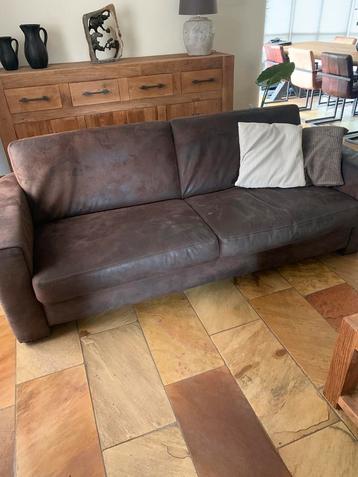 gratis suede 3 en 2,5 zitbank   donkerbruin beschikbaar voor biedingen
