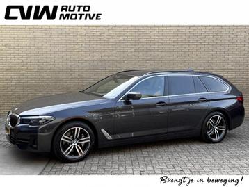 BMW 5-serie Touring 530e | Leder | Virtual cockpit | Wegklap beschikbaar voor biedingen