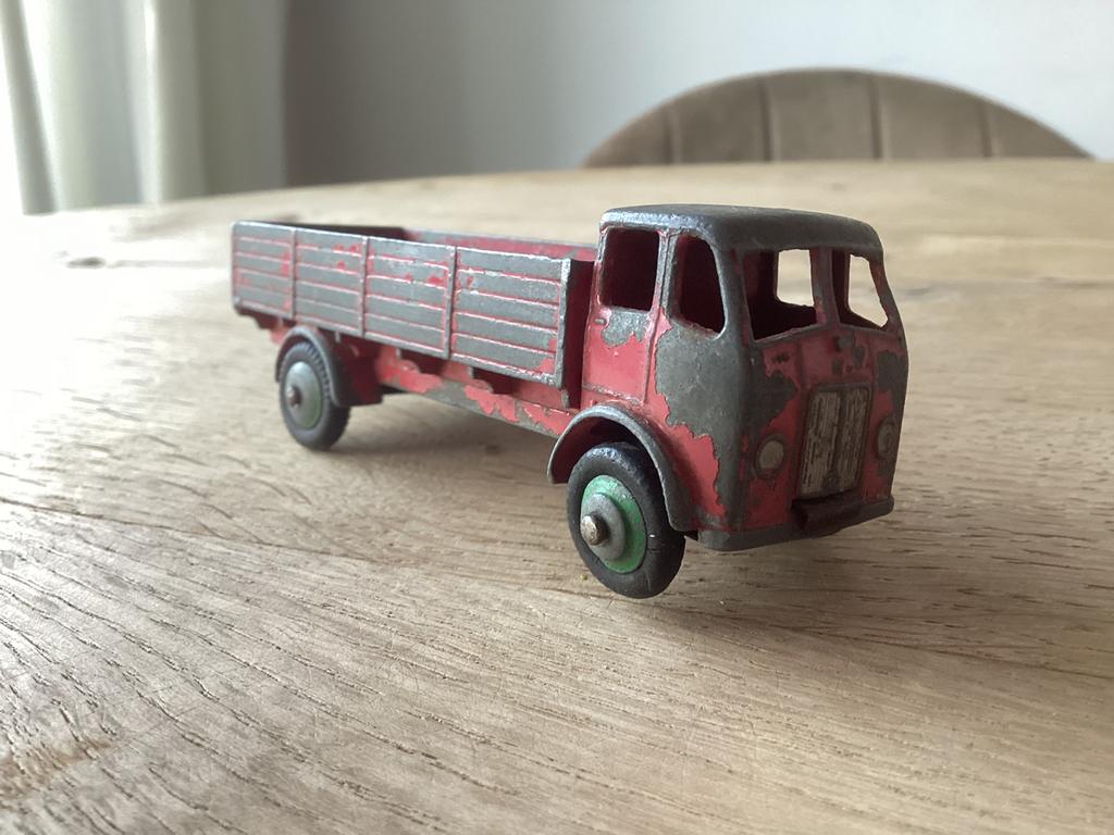 Dinky Toys nr. 420 vrachtwagen – Made in England – ’40/’50, Ophalen of Verzenden, Gebruikt, Bus of Vrachtwagen, Dinky Toys