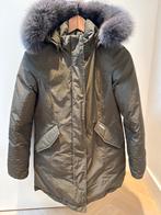 Woolrich winter jas, Kinderen en Baby's, Kinderkleding | Overige, Ophalen of Verzenden, Zo goed als nieuw, Woolrich, Meisje
