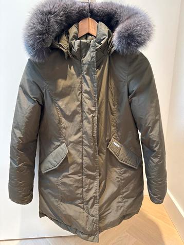 Woolrich winter jas beschikbaar voor biedingen
