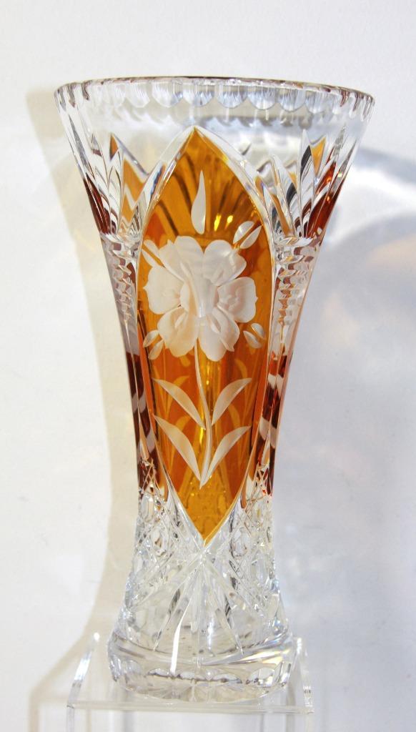 Boheems kristallen vaas met gele vlakken met geëtste bloemen, Antiek en Kunst, Antiek | Glas en Kristal, Ophalen