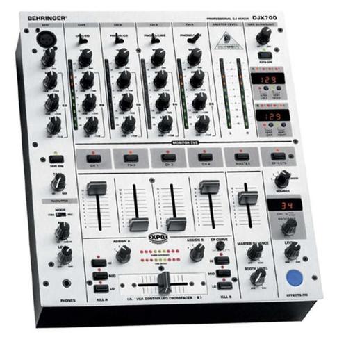 Behringer mixer DJX-700, Muziek en Instrumenten, Mengpanelen, Zo goed als nieuw, Ophalen of Verzenden