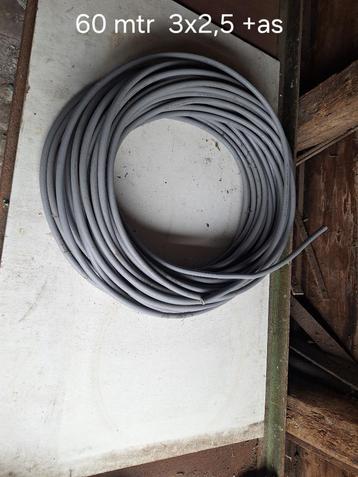 60 mtr YMvk 3x2,5 as beschikbaar voor biedingen