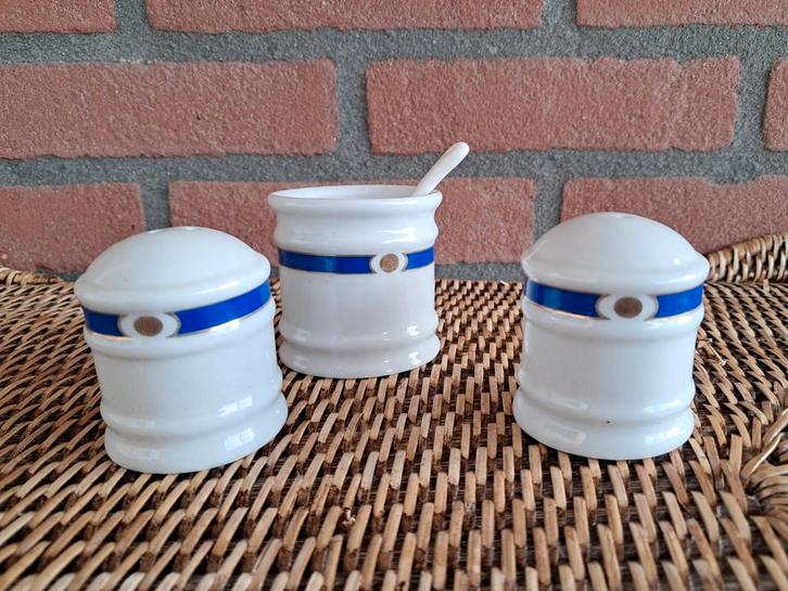 Zout/peper potjes en mosterd potje met lepeltje., Antiek en Kunst, Antiek | Servies compleet, Ophalen of Verzenden
