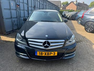 Mercedes-Benz C-Klasse 180i AUT AVANTGARDE beschikbaar voor biedingen