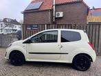 Renault Twingo 1.2-16V Collection Nieuwstaat, Gebruikt, Beige, 4 stoelen, Origineel Nederlands