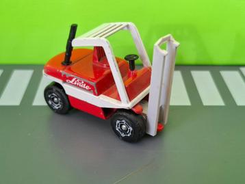 GAMA 1406 - Linde Heftruck [rood] 1/55 beschikbaar voor biedingen