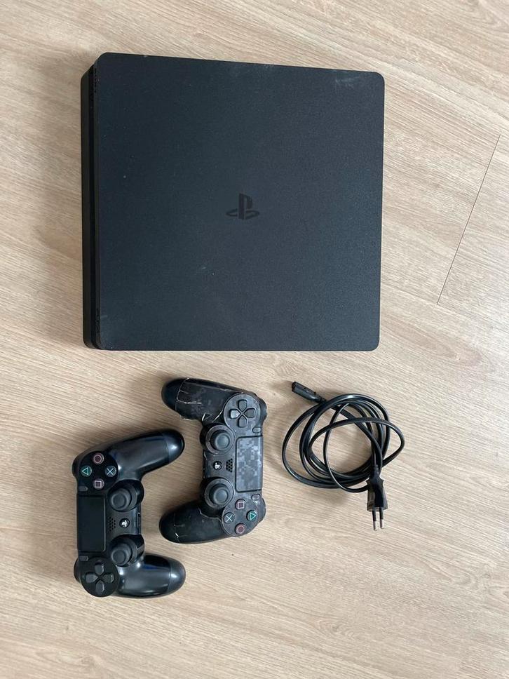 PlayStation 4 - Werkt, maar controller connectie issues, Spelcomputers en Games, Spelcomputers | Sony PlayStation 4, Gebruikt