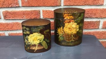 Handbeschilderde decoratieve houten bussen, bakken. beschikbaar voor biedingen