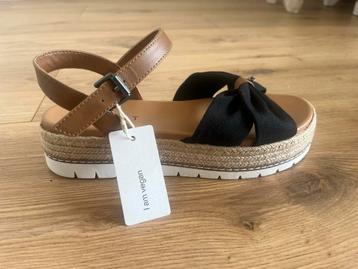 Esprit Sandalen - Nieuwstaat! beschikbaar voor biedingen