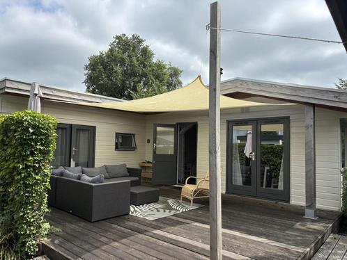 L-Chalet te koop in Idskenhuizen in Friesland! R#52R, Caravans en Kamperen, Stacaravans, tot en met 6