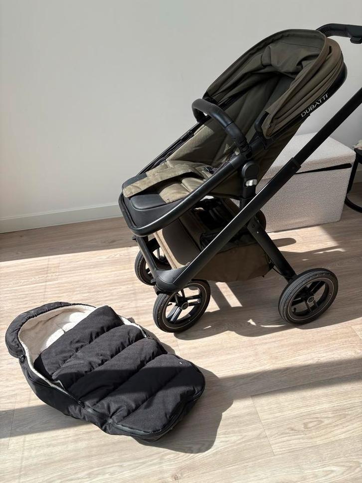 Dubatti One + Reiswieg en voetenzak (dubatti two zwart), Kinderen en Baby's, Kinderwagens en Combinaties, Gebruikt, Combiwagen