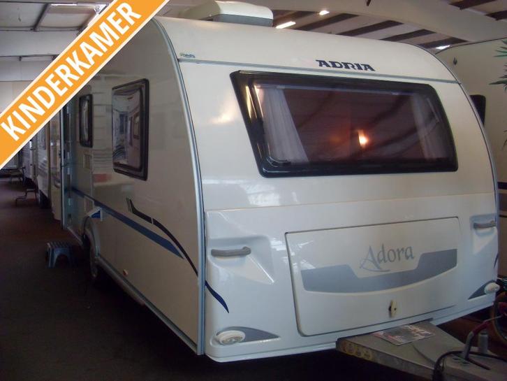 Adria Adora 563 PK 6 persoons, Caravans en Kamperen, Caravans, Bedrijf, tot en met 6, 1250 - 1500 kg, Rondzit, Adria, Dwarsbed