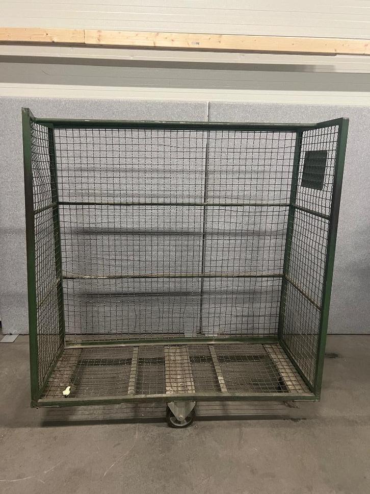 Tafelwagen / Trolley / kar op wielen 145x63xH161 cm, 2 stuks, Doe-het-zelf en Verbouw, Transportwagens, Transportkar, Verzenden