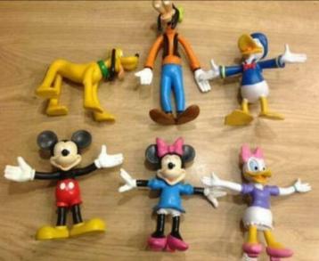 Disney figuren: mickey, minnie, pluto, donald,katrien, goofy beschikbaar voor biedingen