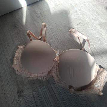 Nieuwe BH 75B Push-up beschikbaar voor biedingen