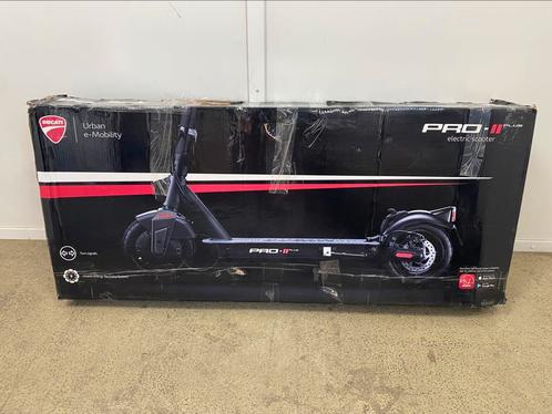 Ducati Pro 2 Plus Advanced M.93, Fietsen en Brommers, Steps, Zo goed als nieuw, Ophalen