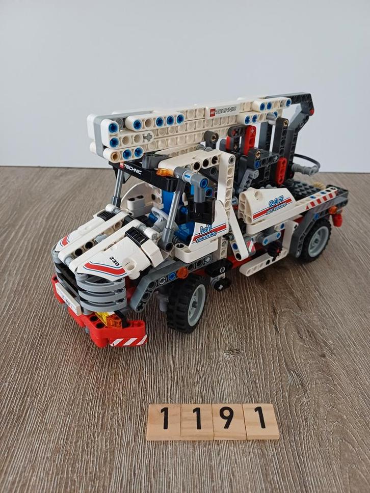 Lego Techinc Hoogwerker Truck 8071, Kinderen en Baby's, Speelgoed | Duplo en Lego, Gebruikt, Ophalen of Verzenden