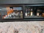 Zwarte tv kast met vitrines - 158x60cm, Ophalen, 150 tot 200 cm, Minder dan 100 cm, Glas