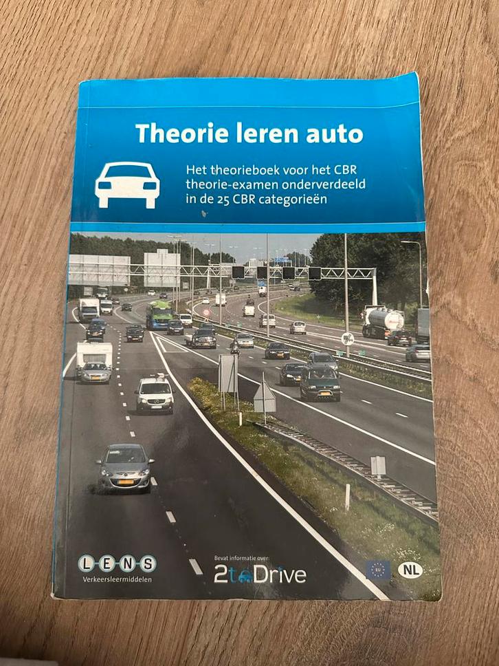Theorieboek Auto - Rijbewijs halen!, Boeken, Studieboeken en Cursussen, Zo goed als nieuw, Niet van toepassing, Ophalen of Verzenden