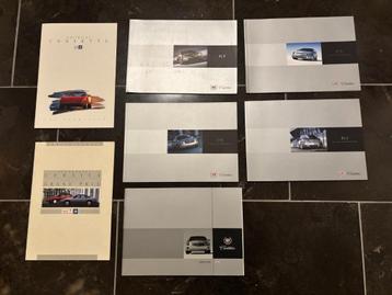 Partijtje van 7 folders van USA Cars Cadillac Corvette beschikbaar voor biedingen