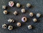 Zilveren bedels en clips voor (Pandora) armband, Overige merken, Ophalen of Verzenden, Zo goed als nieuw, 4 bedels of meer