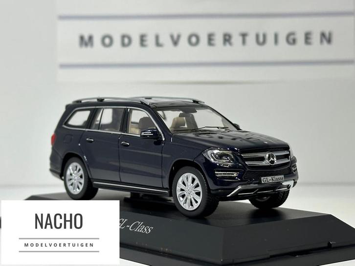 Mercedes-Benz GL-klasse Facelift (2013) | Norev, schaal 1:43, Hobby en Vrije tijd, Modelauto's | 1:43, Nieuw, Auto, Norev, Ophalen of Verzenden