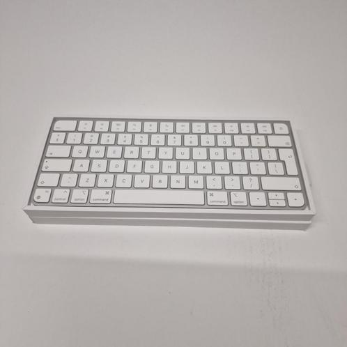 Apple A2450  Magic Keyboard 2 (2022) QWERTY | Nette staat, Computers en Software, Toetsenborden, Zo goed als nieuw