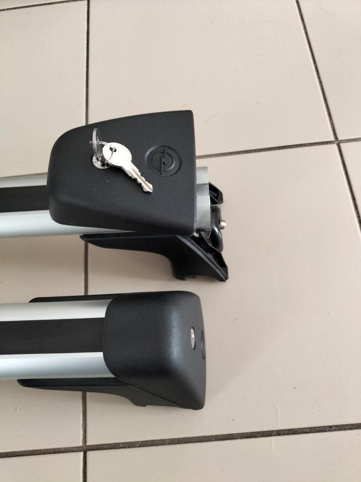 Originele Opel dakdragers voor Opel Astra J, Auto diversen, Dakdragers, Zo goed als nieuw, Ophalen