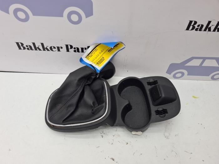 Versnellingspookhoes van een Opel Corsa, Auto-onderdelen, Interieur en Bekleding, Opel, Gebruikt, 3 maanden garantie