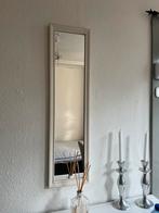 Witte spiegel, Huis en Inrichting, Woonaccessoires | Spiegels, Minder dan 50 cm, Ophalen of Verzenden, Zo goed als nieuw, Minder dan 100 cm