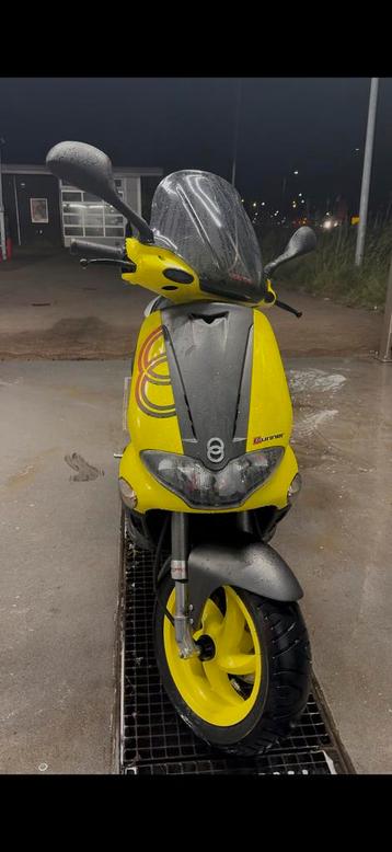 Gilera Runner SP Pro lc dd 50cc snel 4xxx km beschikbaar voor biedingen