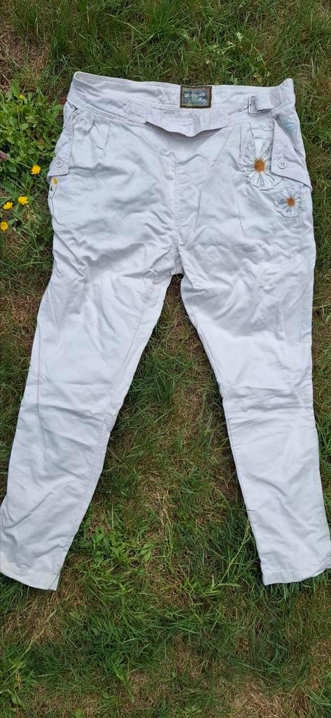 Leuke witte broek van Desigual, maat 28, Kleding | Dames, Broeken en Pantalons, Wit, Ophalen