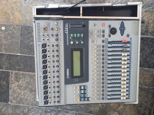 yamaha 01V met aes kaart, Muziek en Instrumenten, Mengpanelen, Gebruikt, 10 tot 20 kanalen, Microfooningang, Ophalen of Verzenden