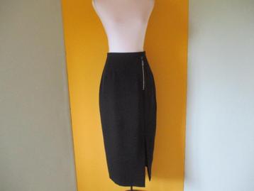 Herve F Paris rok maat 40 (made in France). beschikbaar voor biedingen